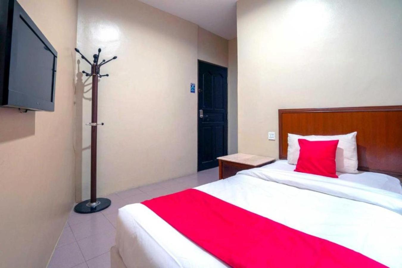 Hotel The Island Pekan Pangkor Zewnętrze zdjęcie